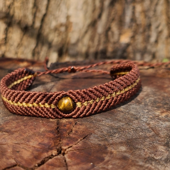 Handmade Bohemian Macrame Bracelet - Picture 6 of 8